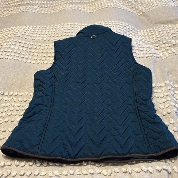 Ariat Ashley insulated vest Medium - Picture 2 of 3